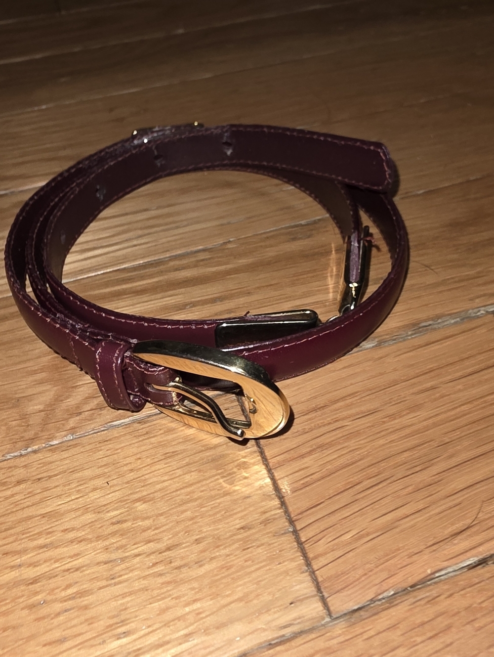 Vintage Women's Slim Burgundy Genuine Leather Belt with Gold Buckle Size Large